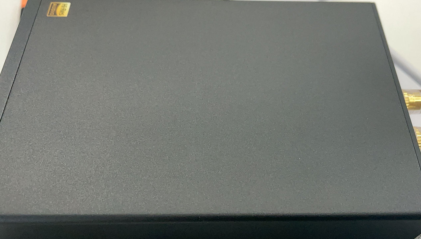 [Oferta de ligero daño estético] Sabaj AMP DAC 30%-50% DE DESCUENTO