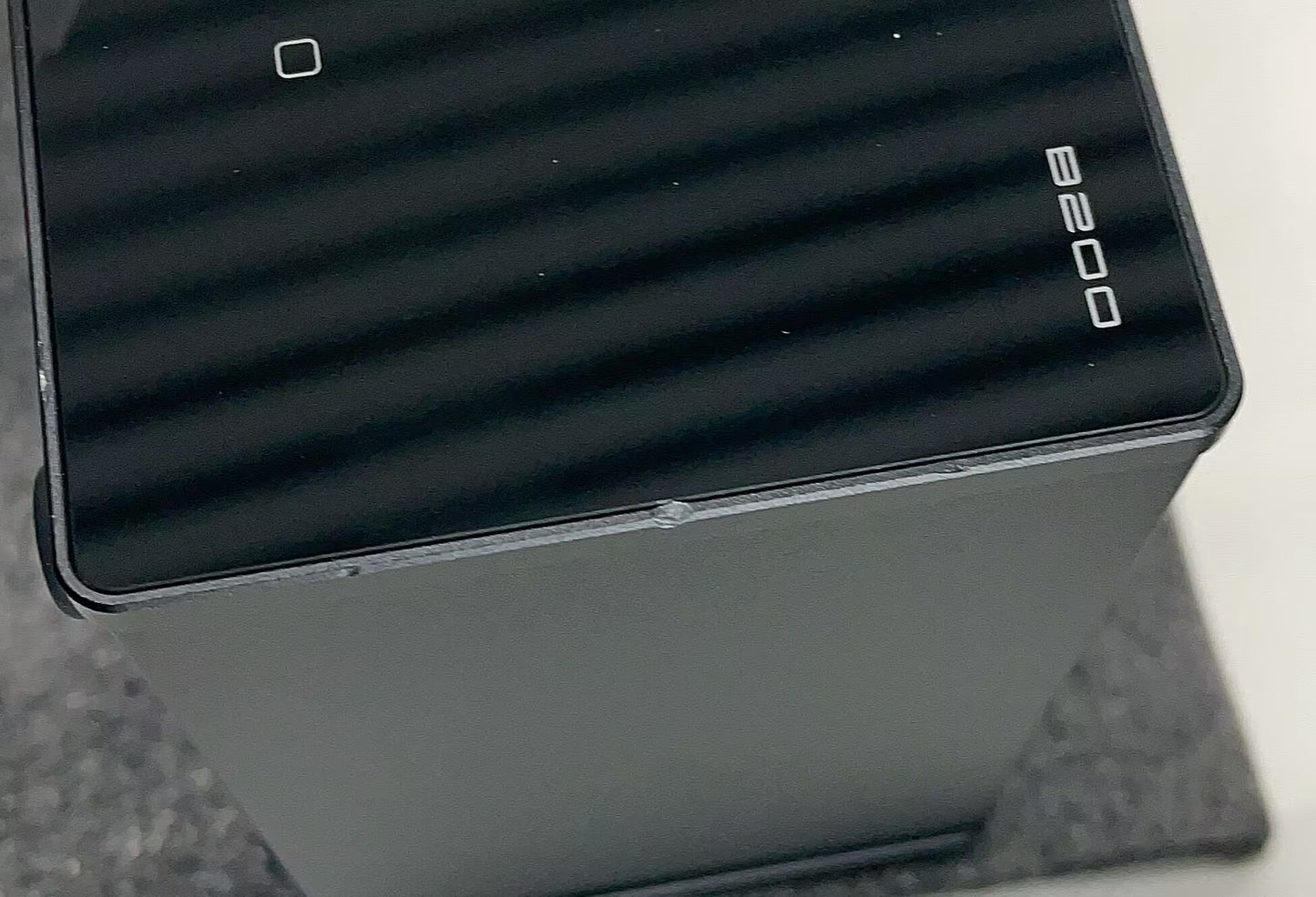 [Slight Cosmetic Damage offer] SMSL B200 20% OFF