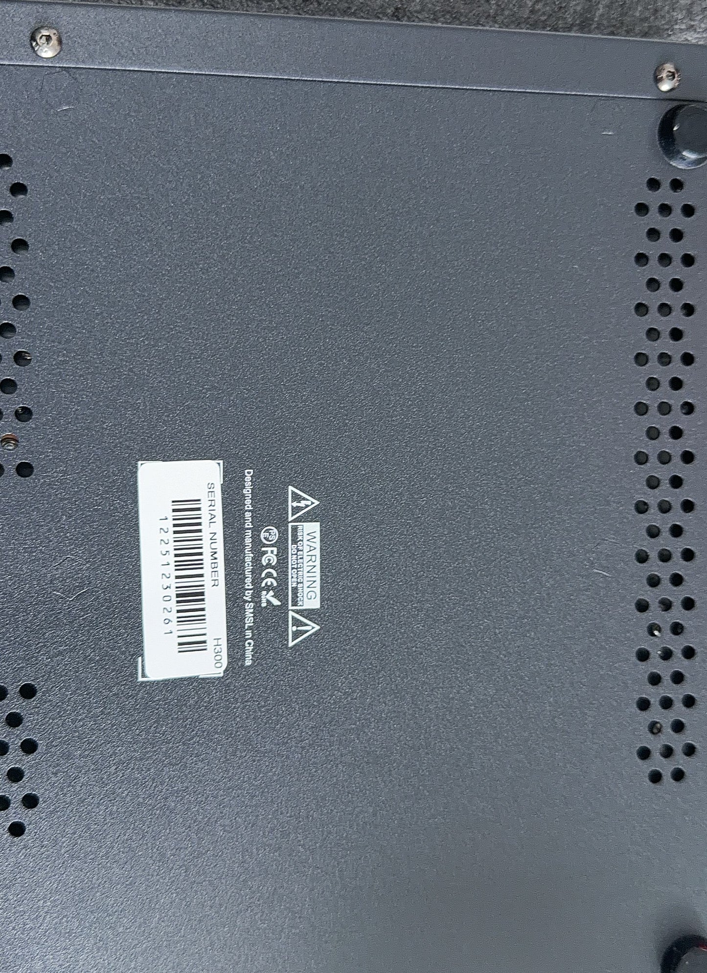 [Slight Cosmetic Damage offer] SMSL H300 30% OFF