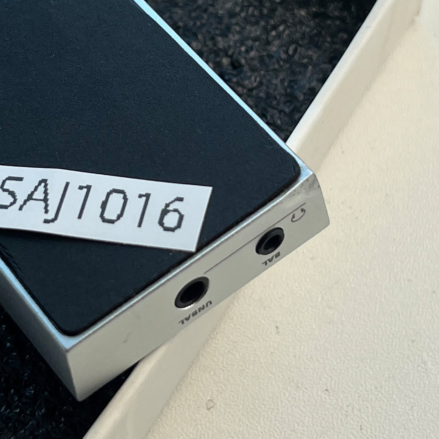 [Slight Cosmetic Damage offer]Sabaj Da3 Tiny DAC/Amplifier